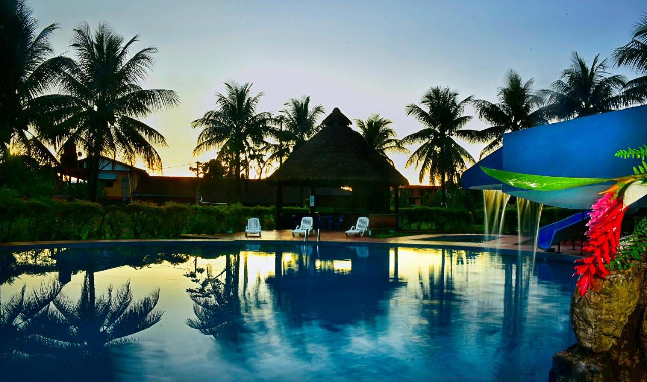 Cesar'S Tropical Hotel Villa Tunari Exterior photo